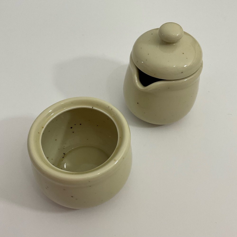 Galaxy Stoneware Beige Set of Creamer and Sugar Bowl